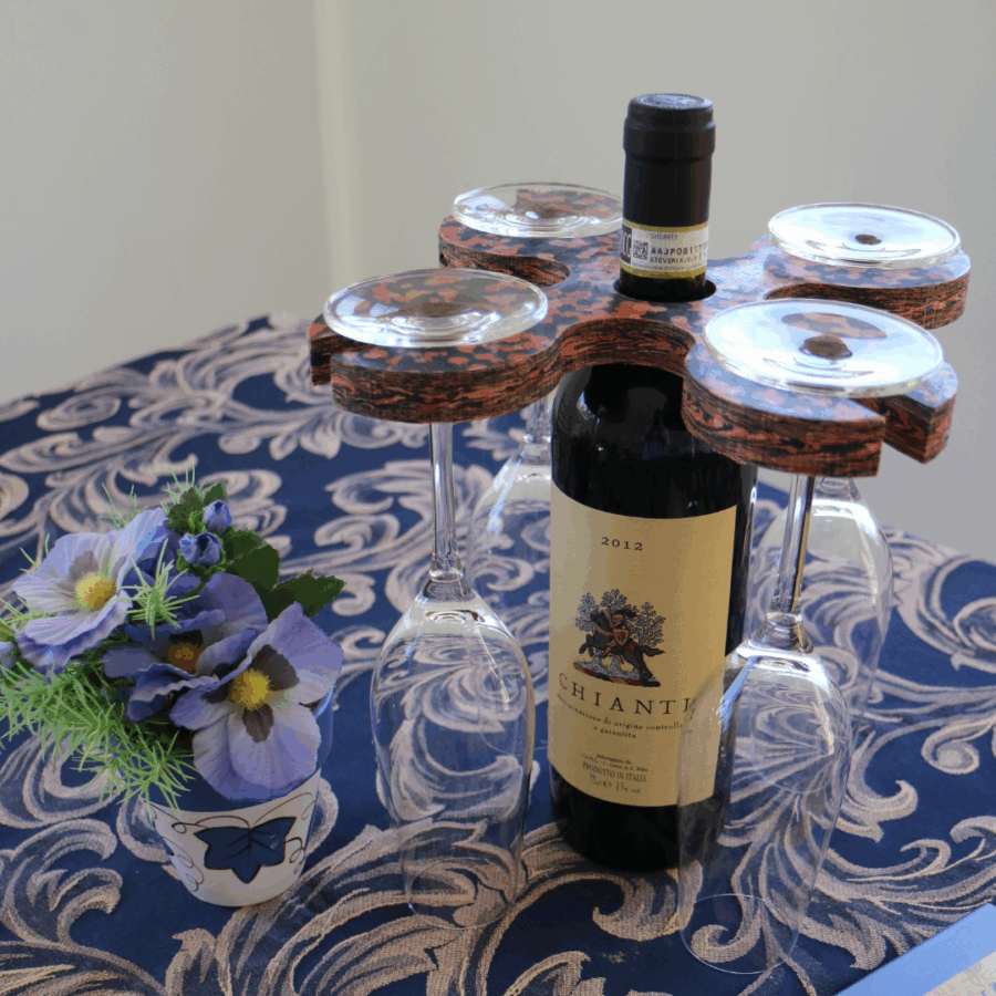 Recycled Plastic 4-Glass Wine Caddy